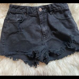 Pacsun High Rise Shorts(black/ripped)